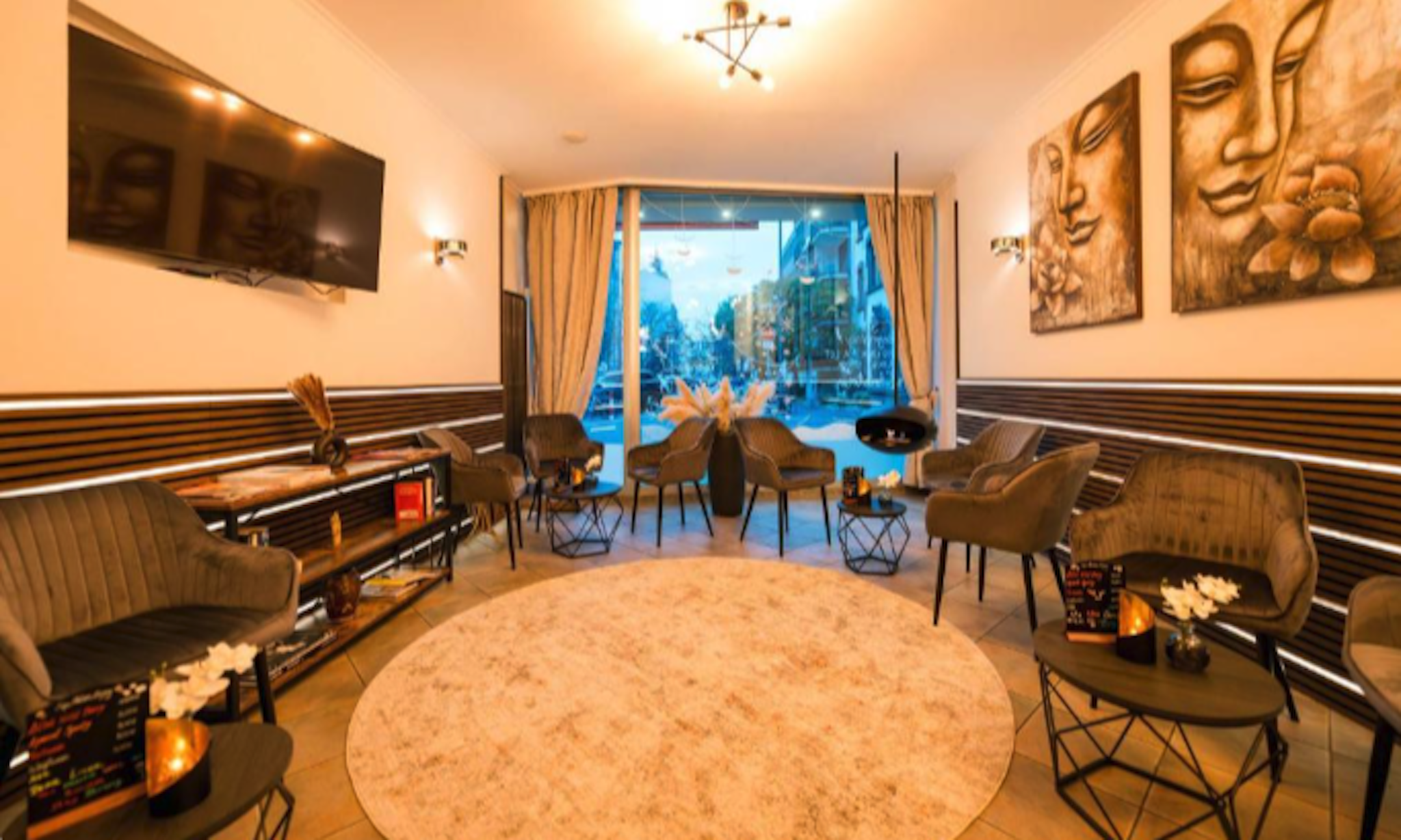 CITY HOTEL MERCATOR 8/10