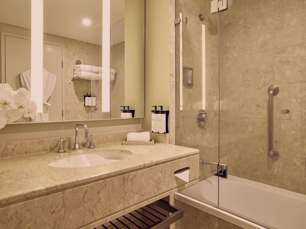 غرفة سوبيريور بسريرين مزدوجين، SOFITEL BRISBANE CENTRAL 6/7