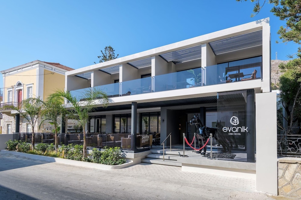 Evanik Chic Hotel 5/48