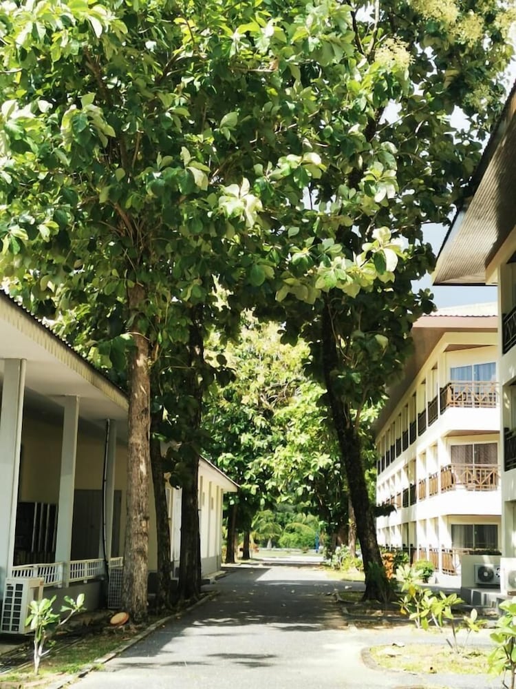 Century Langkasuka Resort 52/59