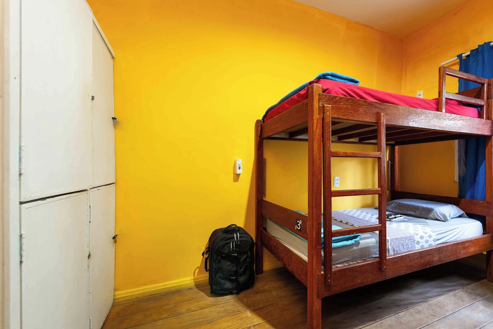 Onça Da Praia Hostel 21/50