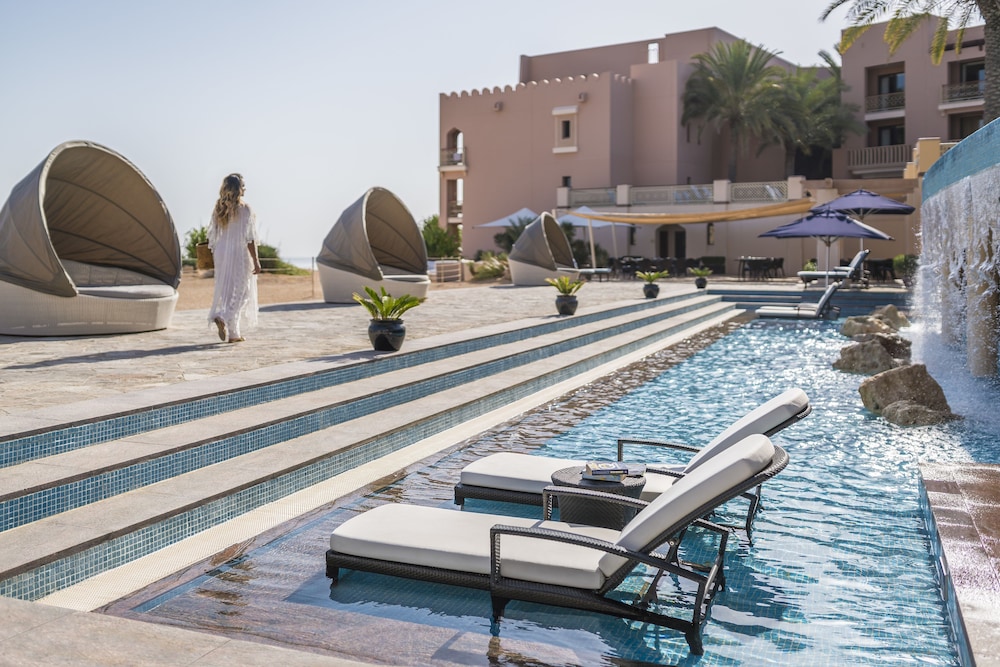 Al Husn Hotel Muscat 22/50