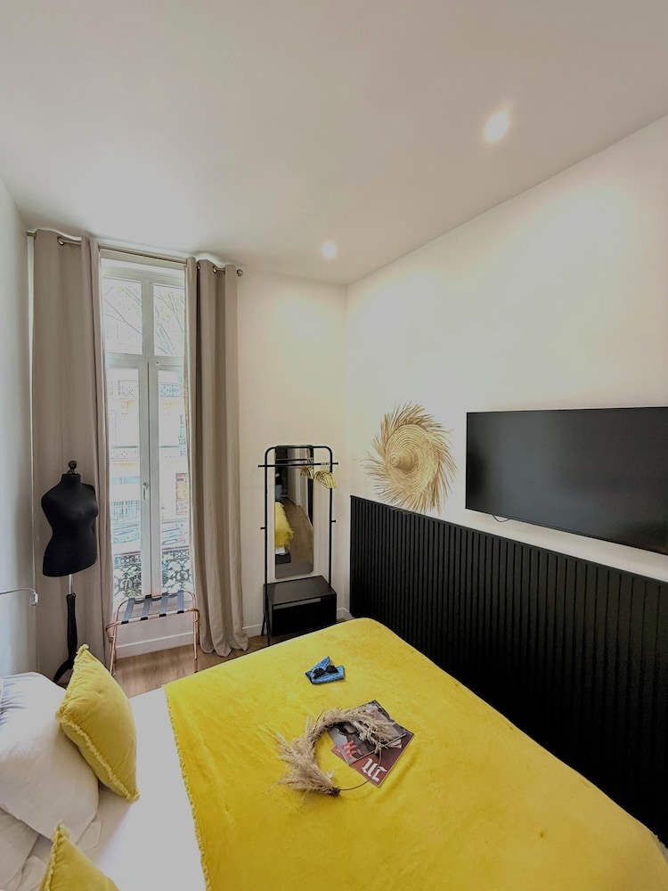 Music Hotel 19/53