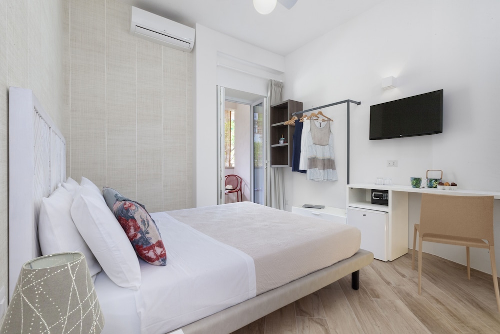 HOTEL IL CEFALO 4/50