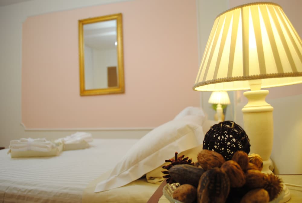 Dreaming Navona Rooms 11/20