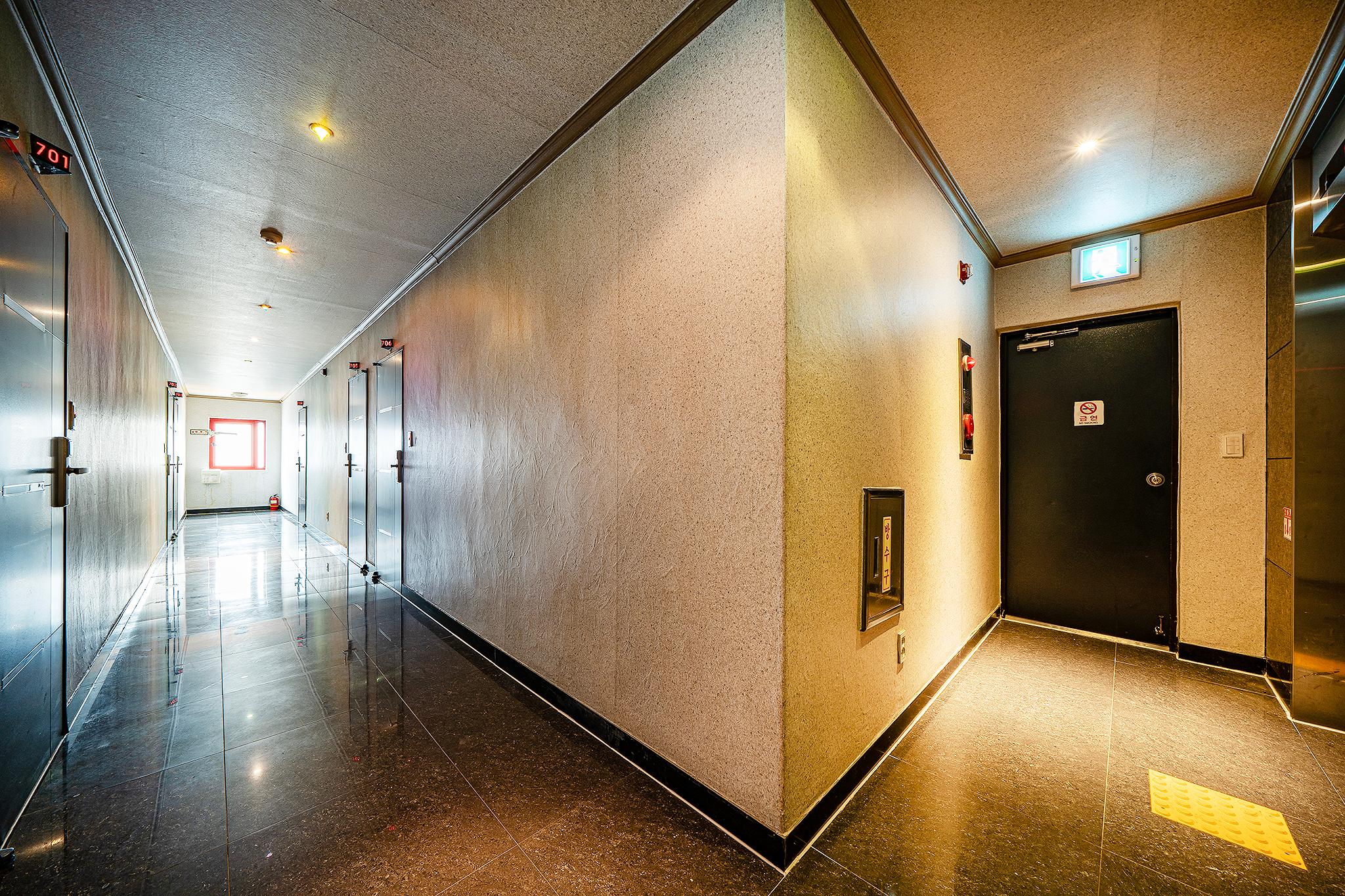 Hotel Vitamin 12/15