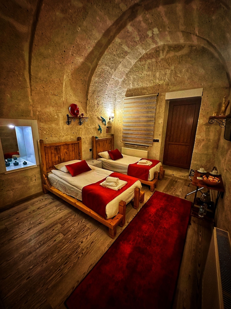 Sakli Cave House 17/100