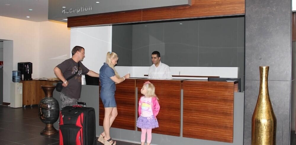 Batont Garden Resort Hotel 7/43