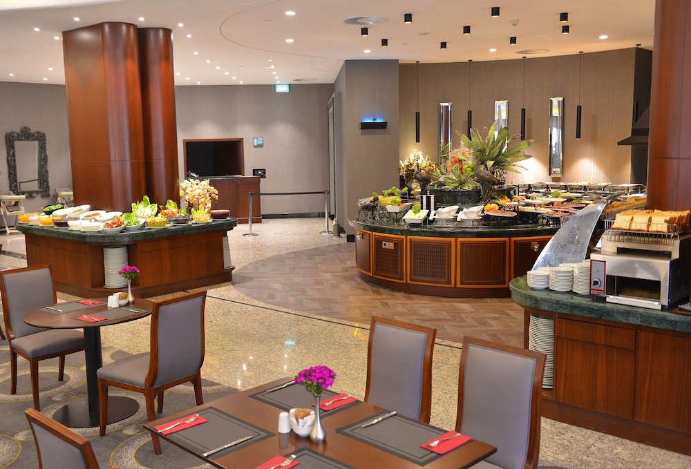 Grand Cevahir Hotel and Convention Center 39/50