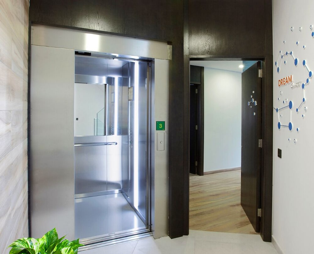 Gran Marina Suites 47/67