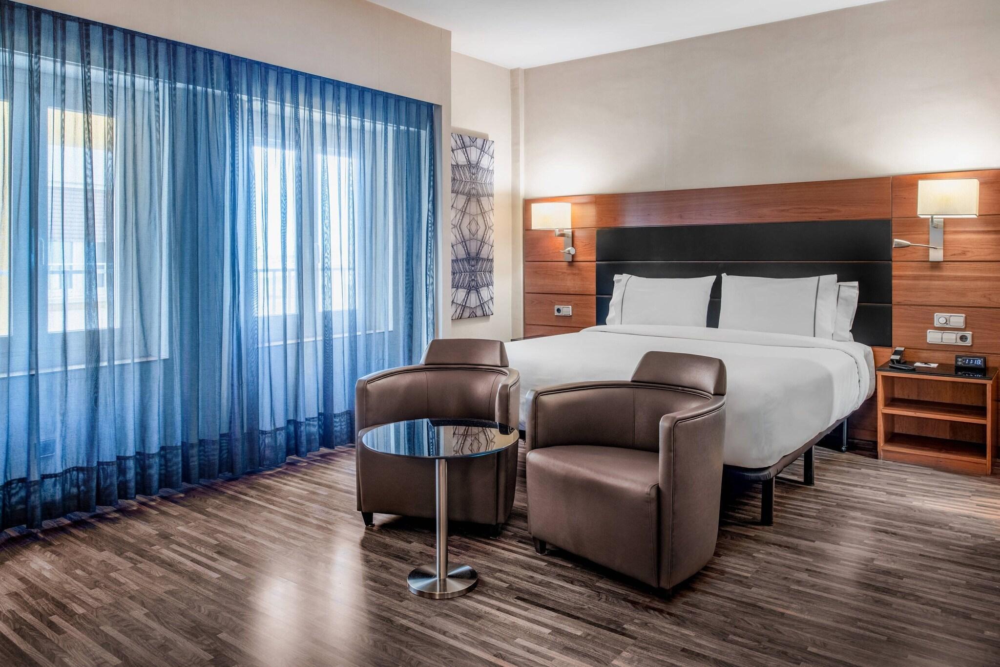 Superior, King Bed