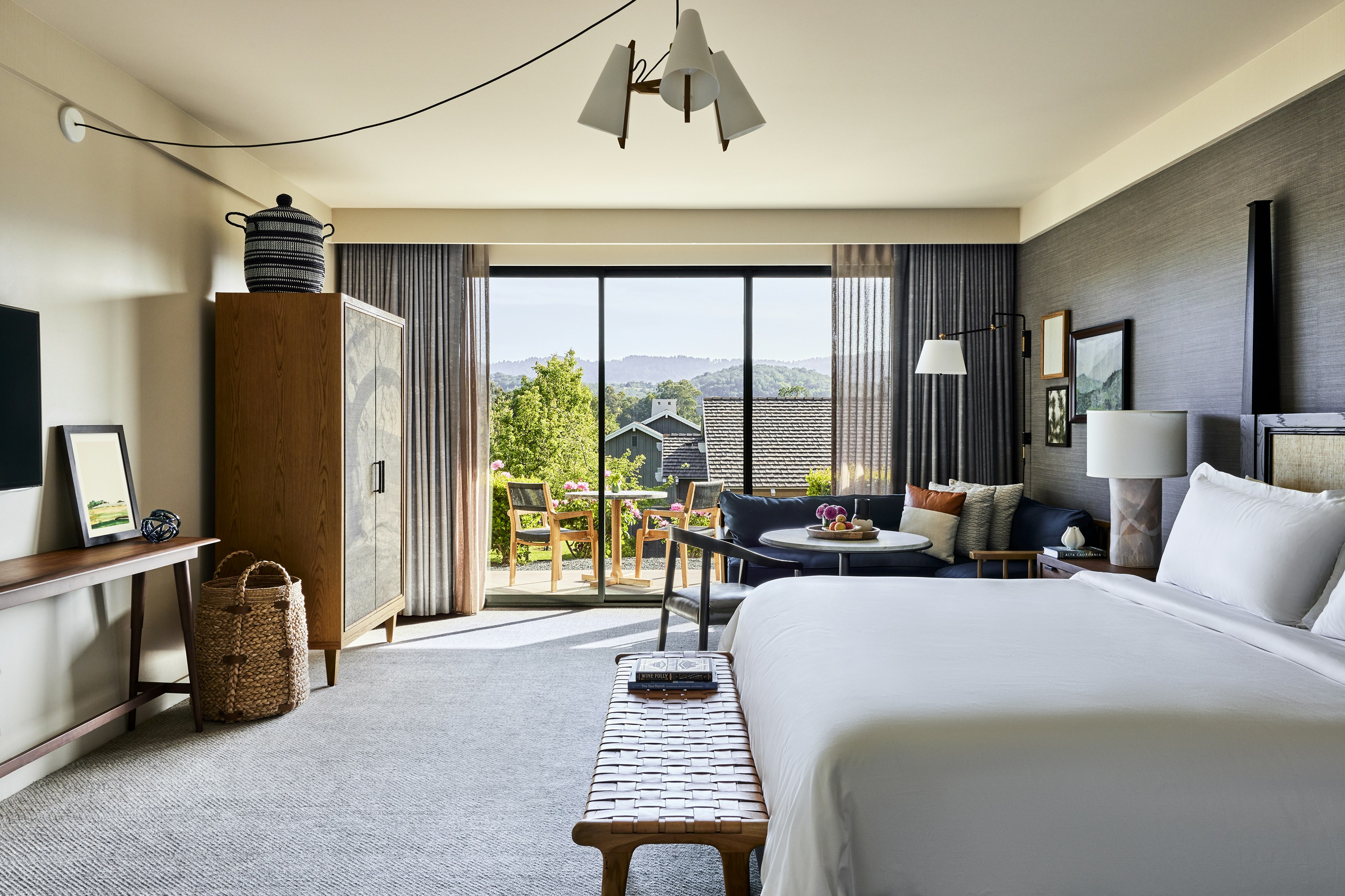 Rosewood Sand Hill 18/84