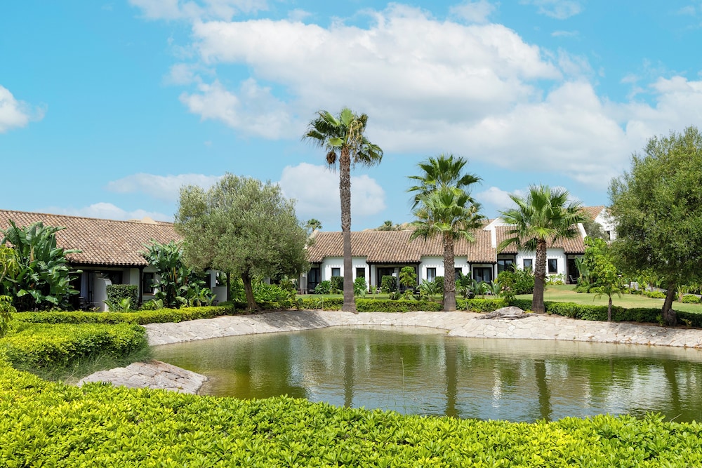 SO/Sotogrande Spa & Golf Resort Hotel 80/82