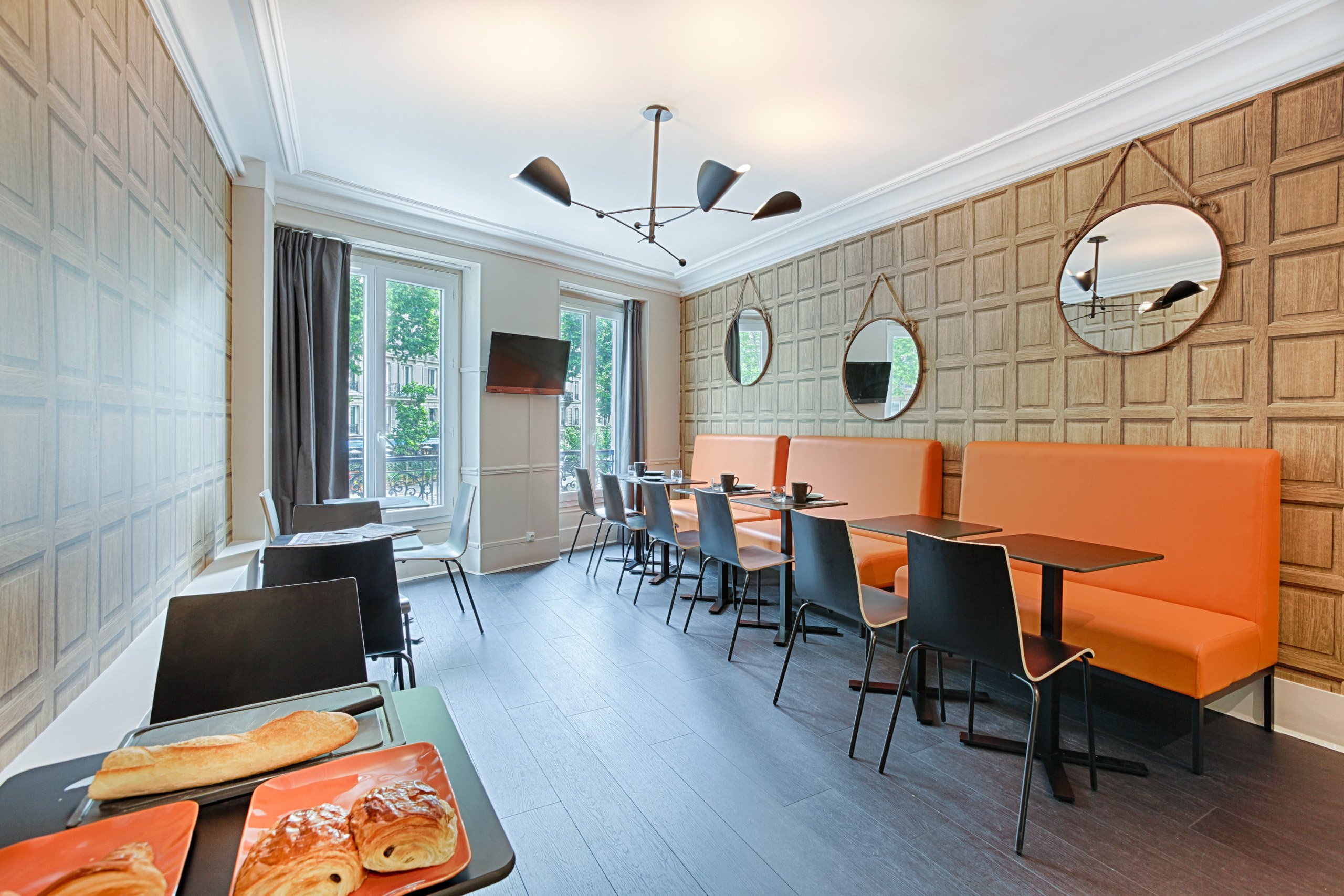 Hotel Avama Prony 43/53