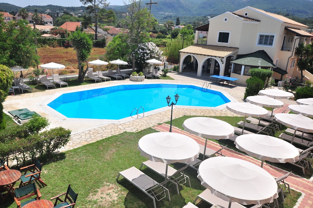 Hotel Acharavi Garden 22/26