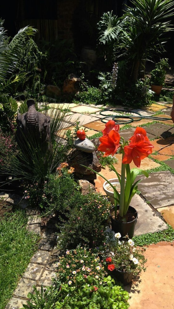 Breena Bnb Guest House 33/50
