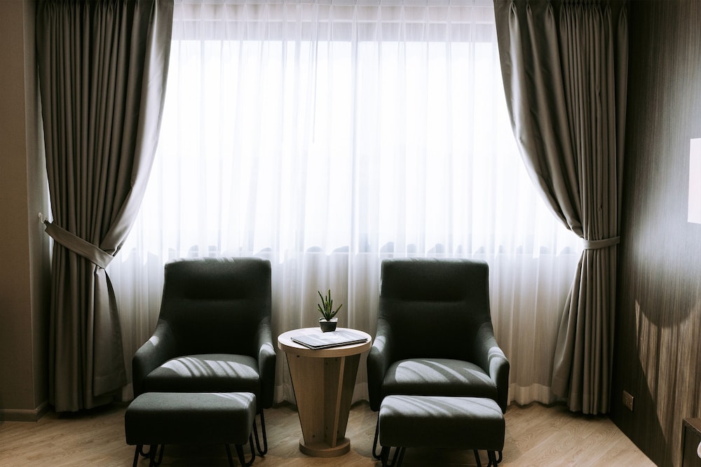The Rich Hotel Korat 50/65
