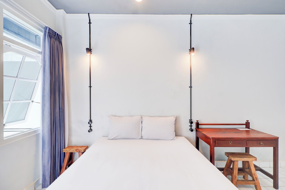Collection O at Jalan Padma near Legian Beach 43/60