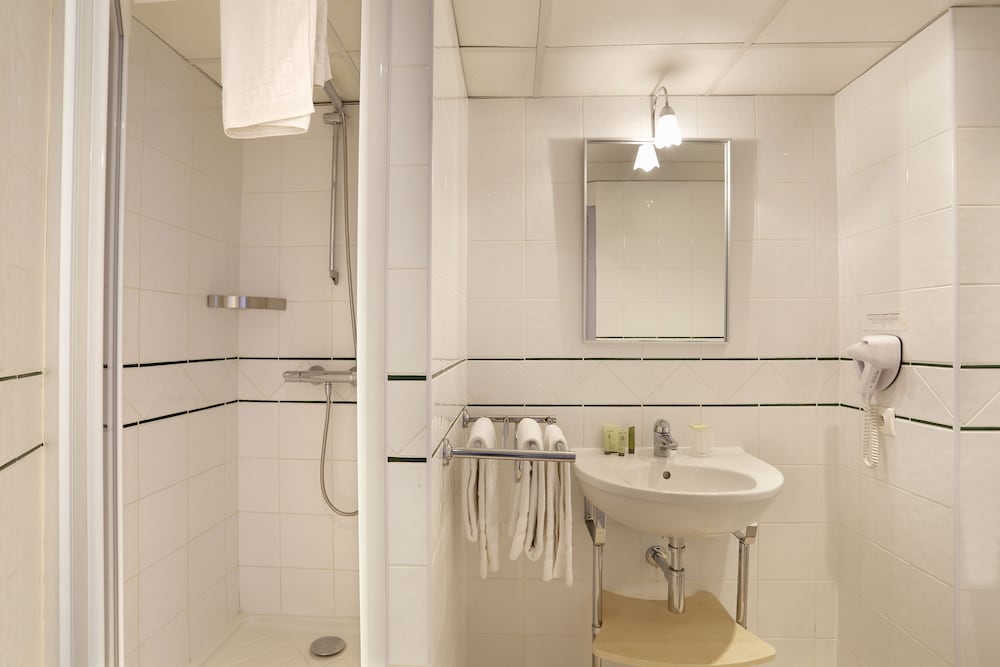 Inter Hotel Le Roncevaux 6/30