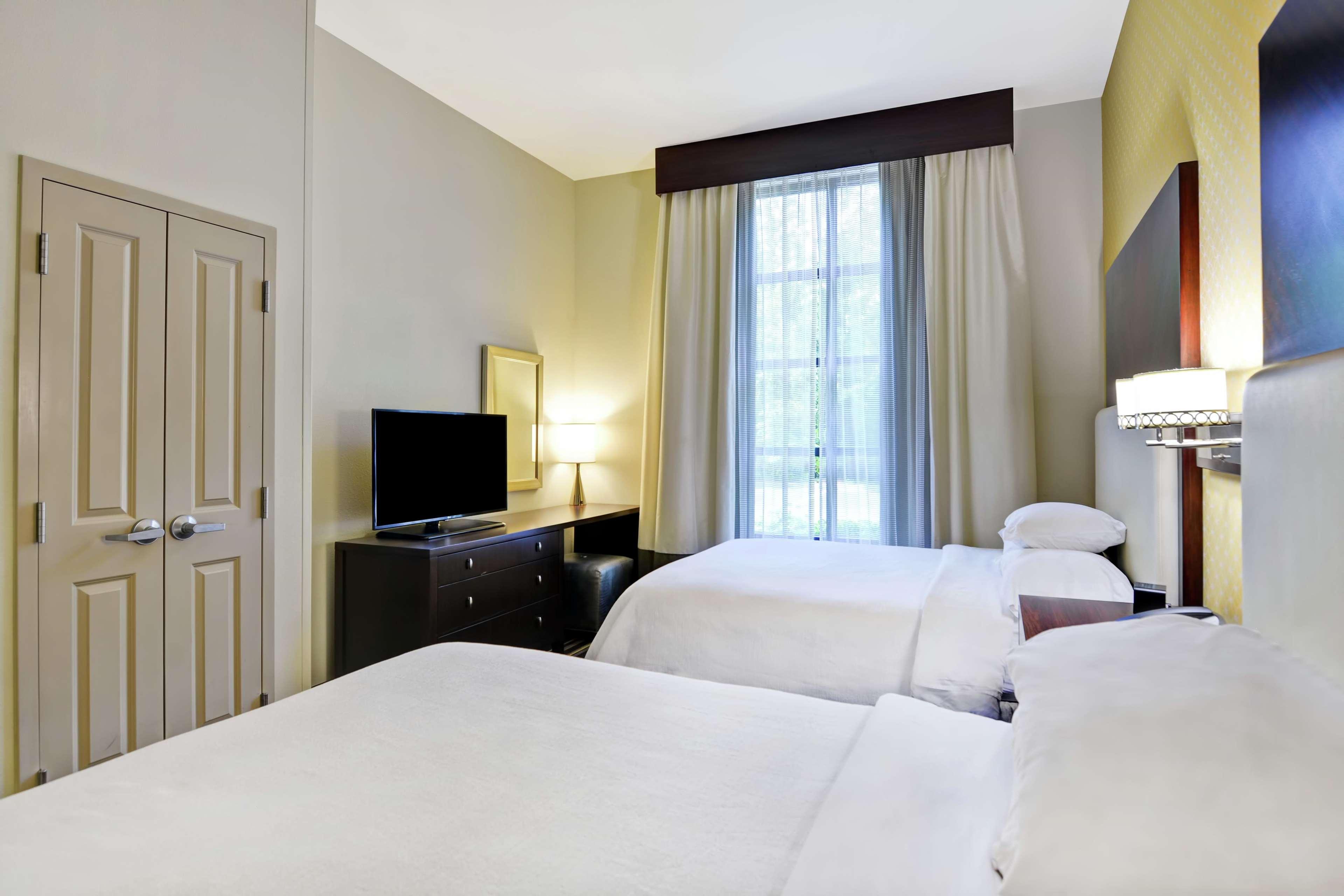 2 ROOMS, SUITE, 2 QUEEN BEDS, ACCESSIBLE