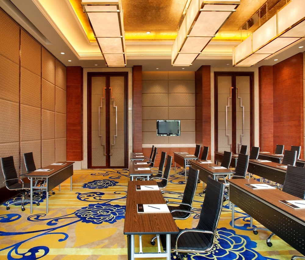 Radisson Blu Plaza Chongqing 35/50