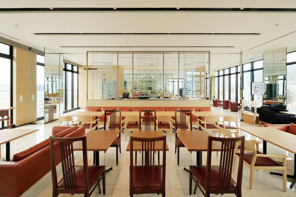 Candeo Hotels Kobe Torroad 54/62