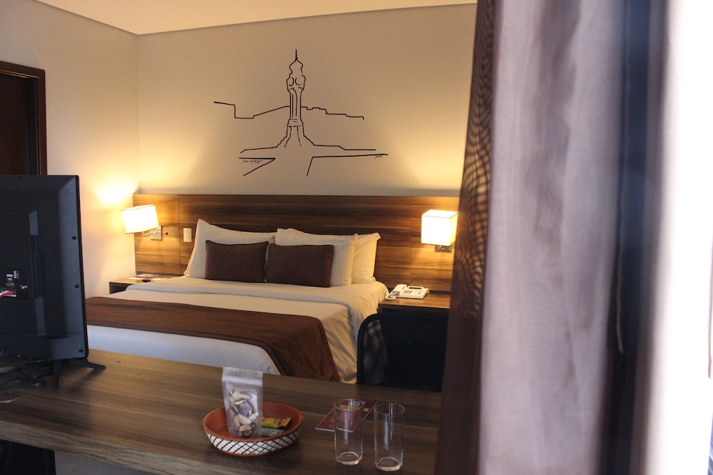 Mercure Belem Boulevard 15/75