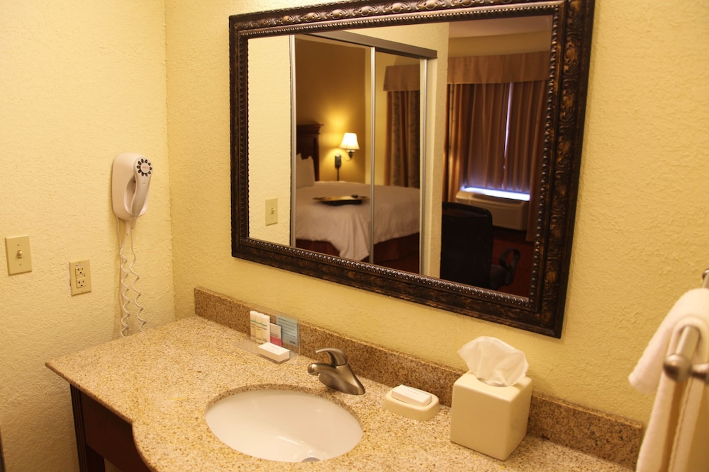 Hampton Inn & Suites Grenada 15/38