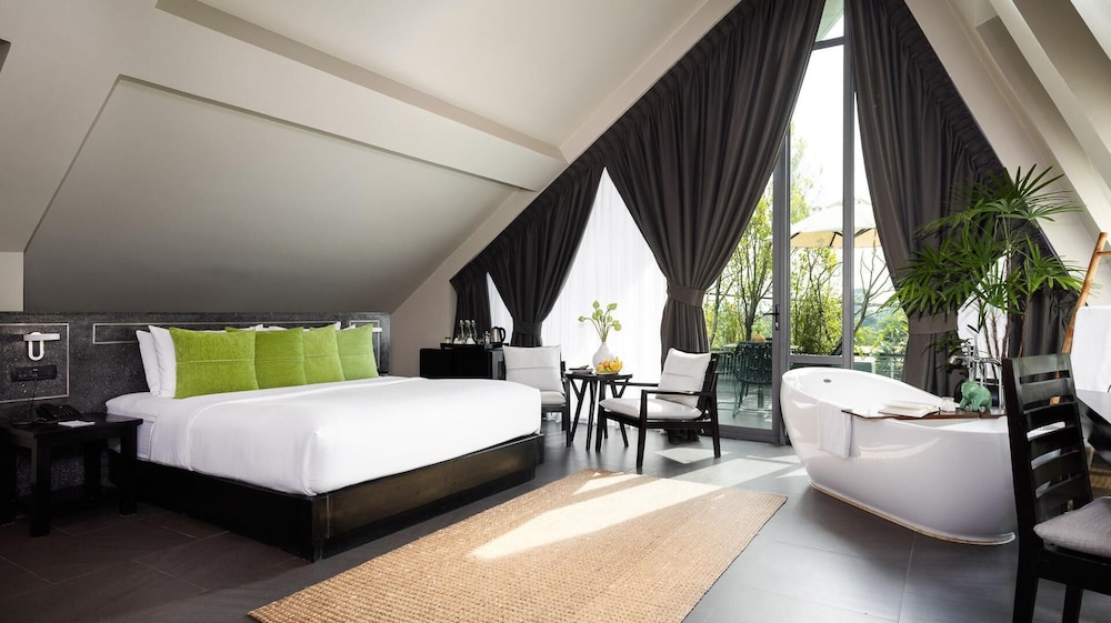 ANJALI Deluxe Rooftop Suite