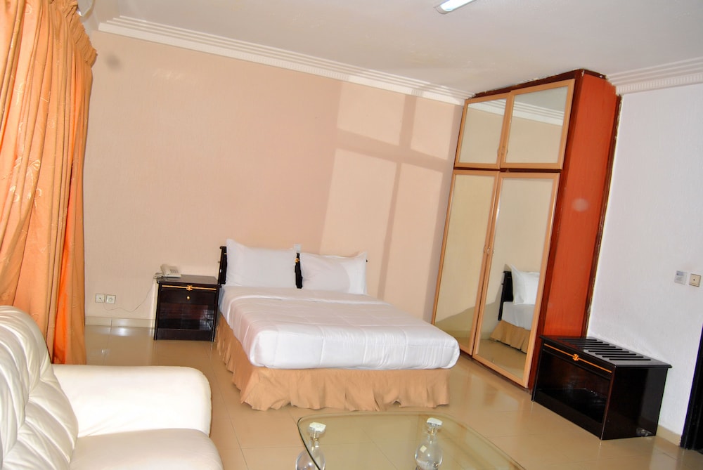 Riviera Hotel Benin 13/42