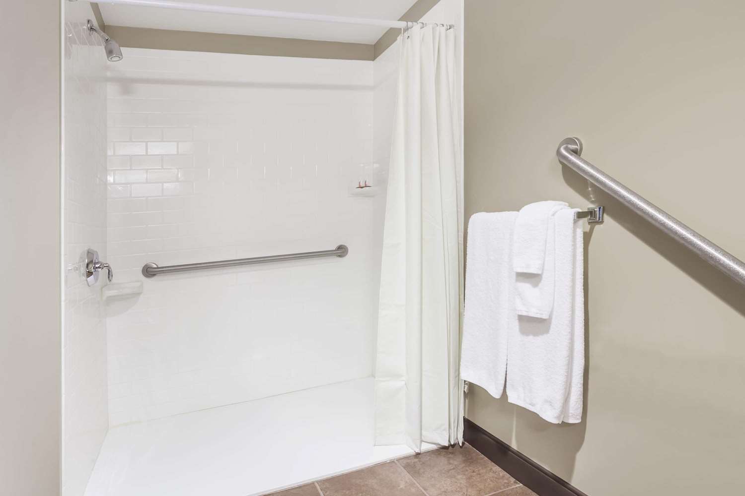Microtel Inn Suites By Wyndham Timmins 30/30