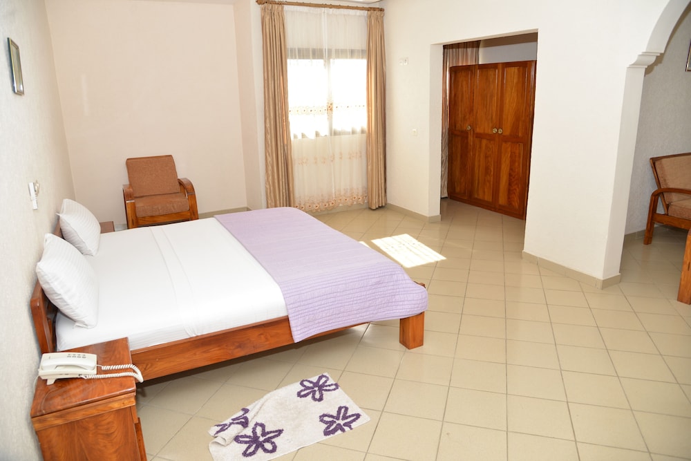 Hotel Ghis Palace 4/32