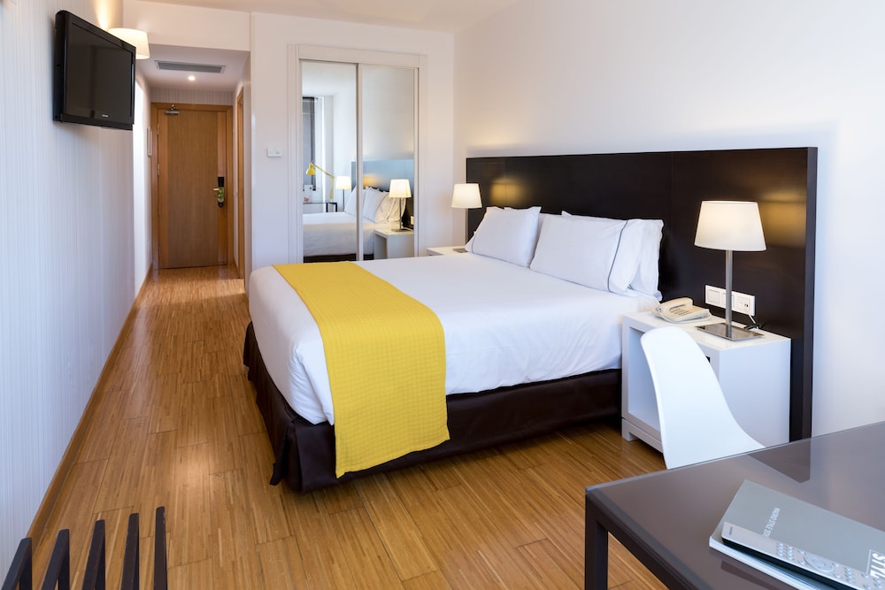 Rafaelhoteles Atocha 20/68