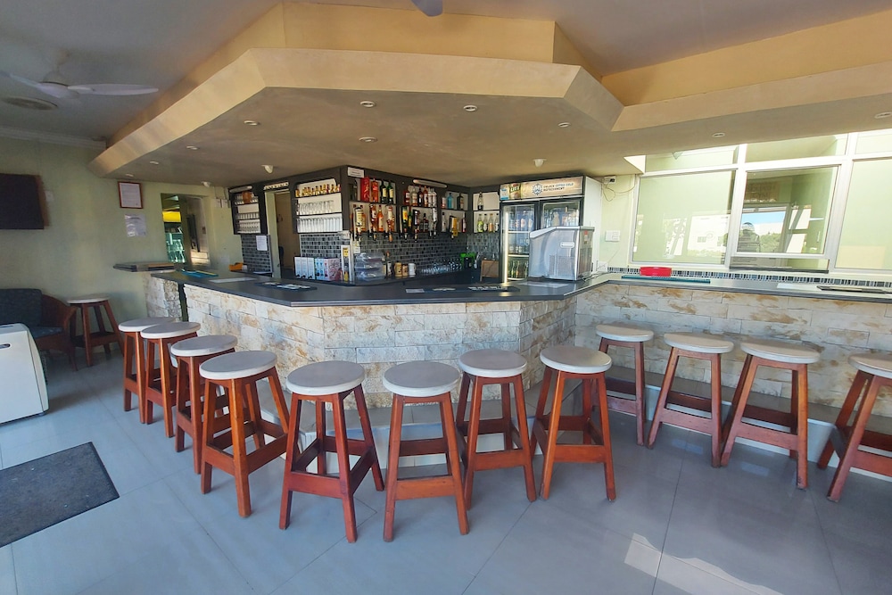 Hermanus Beach Club 22/50