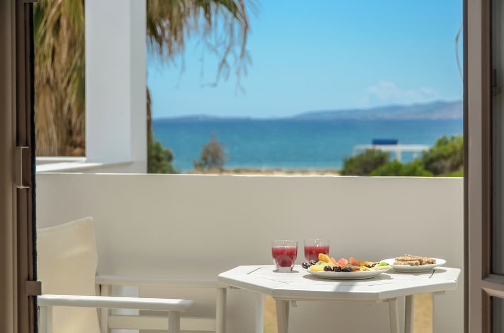 Glaronissi Beach 55/65