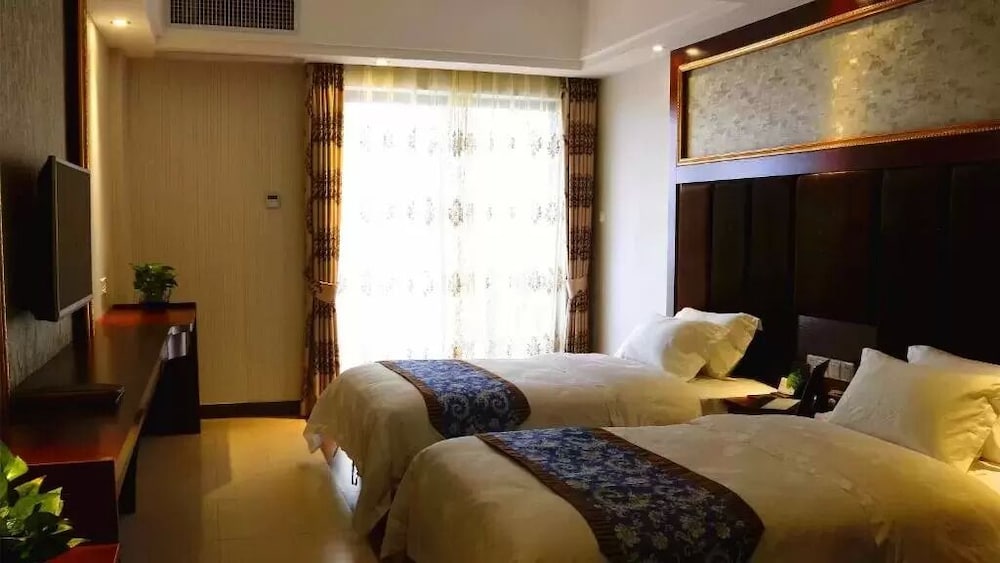 GUANGZHOU JUNYE INTERNATIONAL HOTEL(JUNYE) 10/23