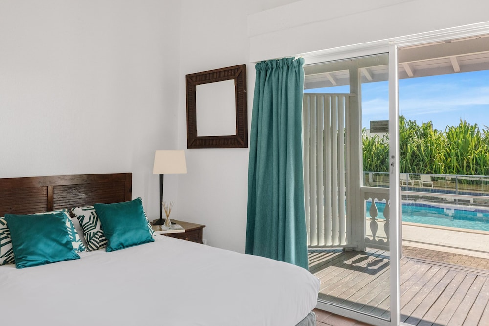 Esmeralda Resort 25/81