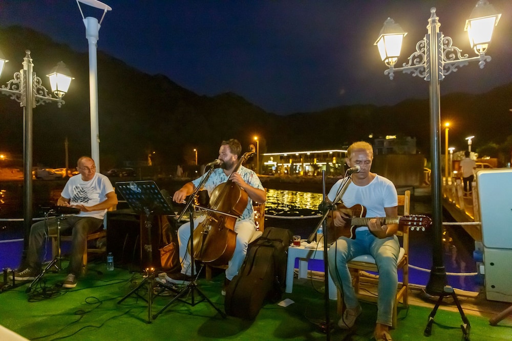 Fi Light Solto Boutique Beach Hotel 20/41