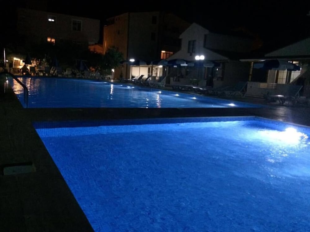 Afissia Garden Hotel 38/49