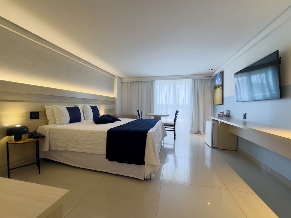 SUPERIOR, TWIN BEDS, OCEAN VIEW