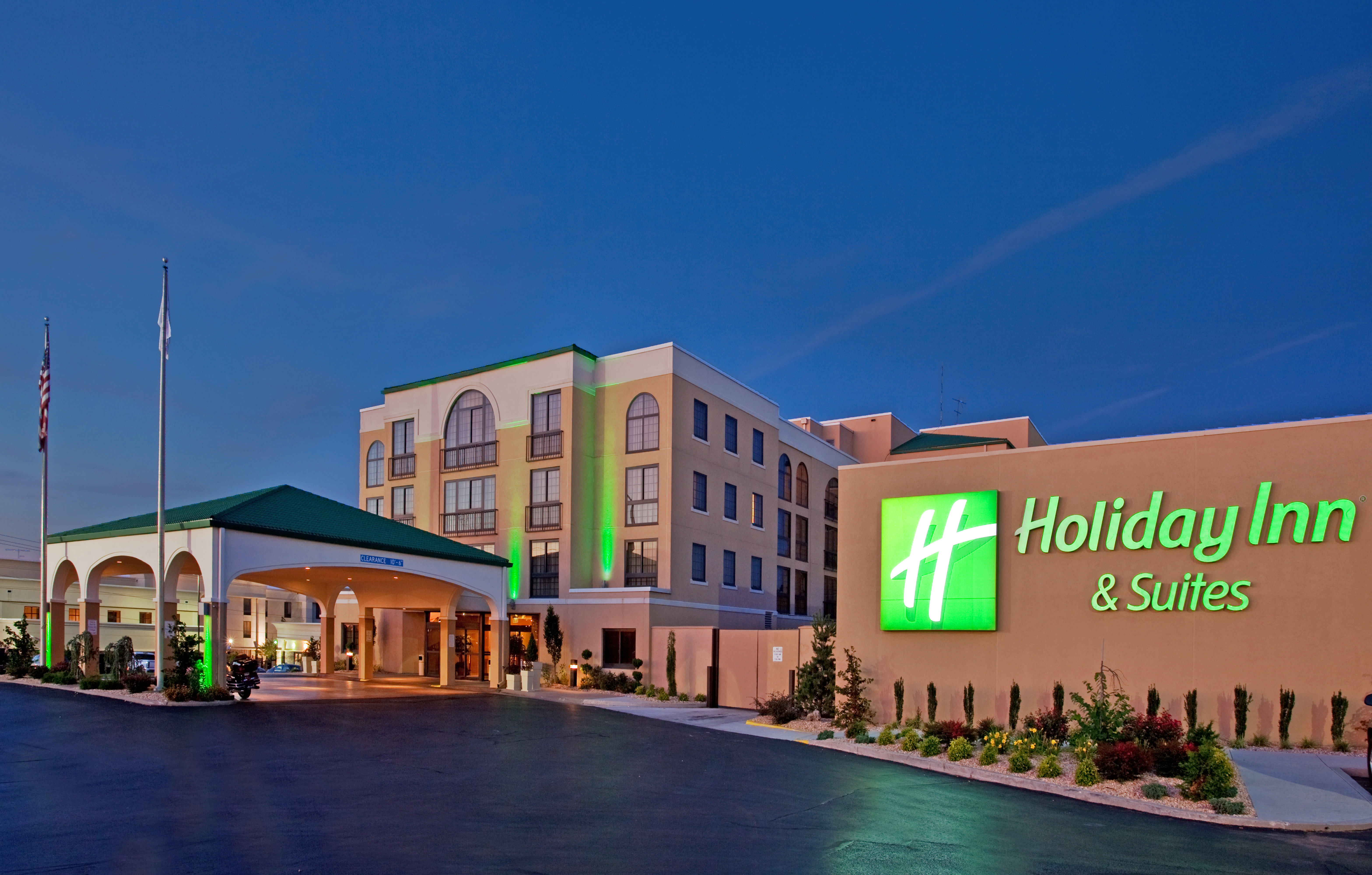 Holiday Inn Hotel And Suites Springfield I 44 4/77
