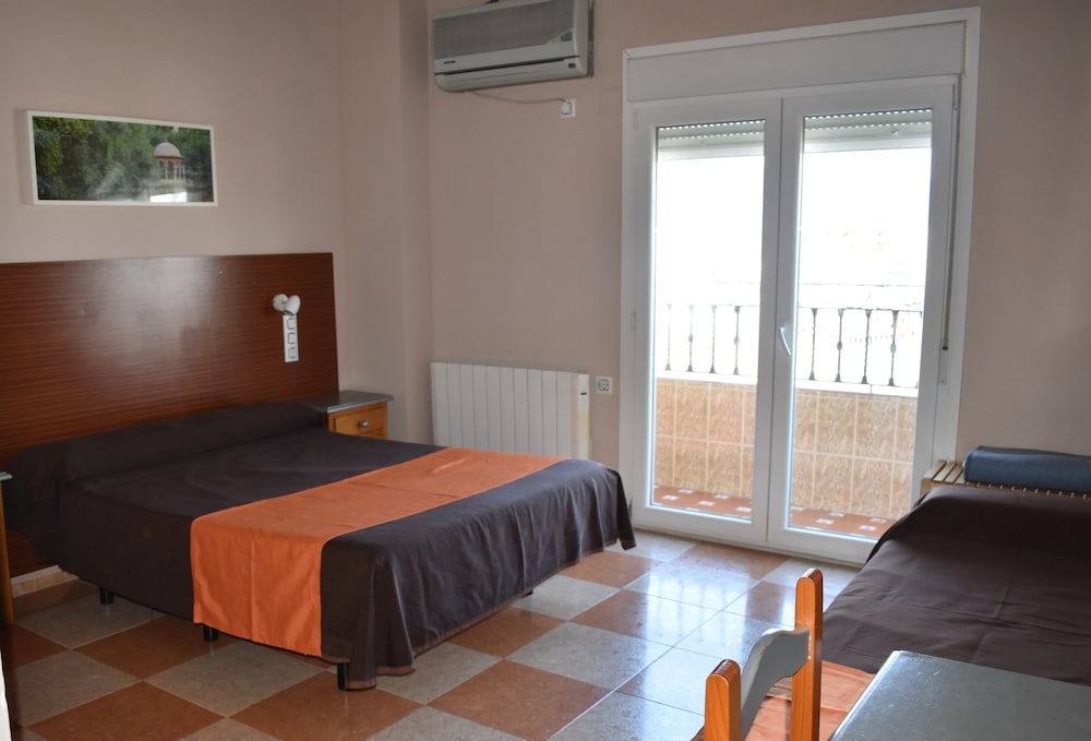 Hostal Alamare 10/50