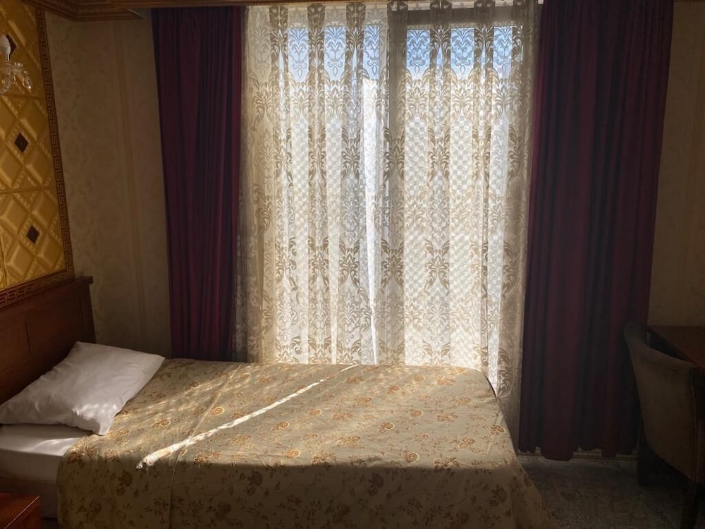 Grand Merin Hotel 38/63