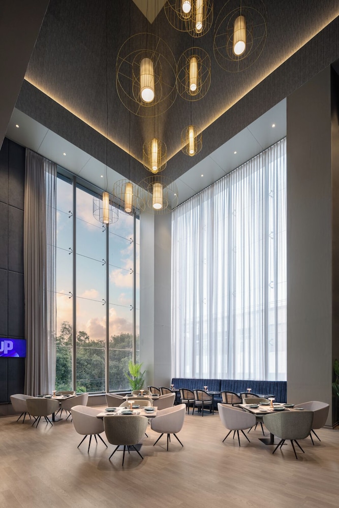 Mercure Chandigarh Tribune Chowk 41/66