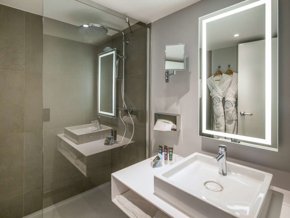 Novotel Paris Charles De Gaulle Airport 46/48