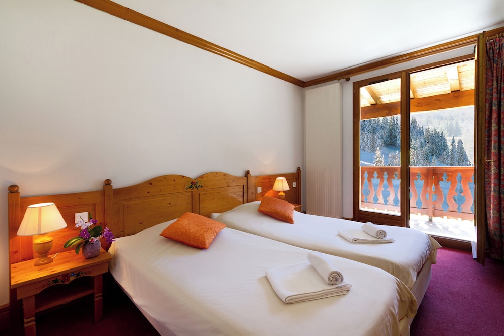 CLUB MMV VAL CENIS HOTEL 11/50