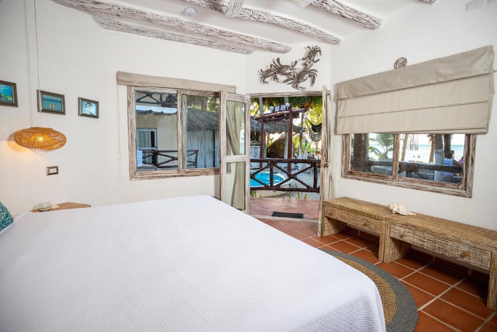 Premium, Double Bed, Partial Sea View