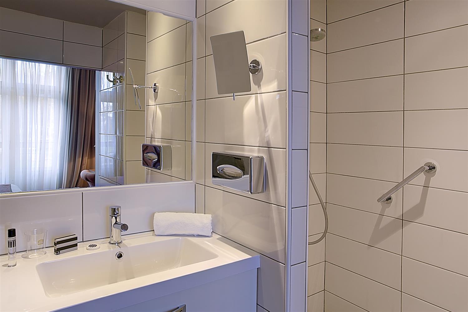 Best Western Hotel De La Breche 50/52