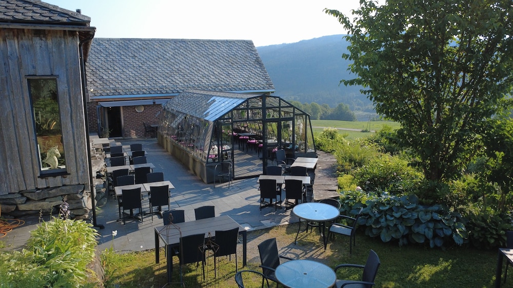 Store Ringheim Hotell and Restaurant 55/60