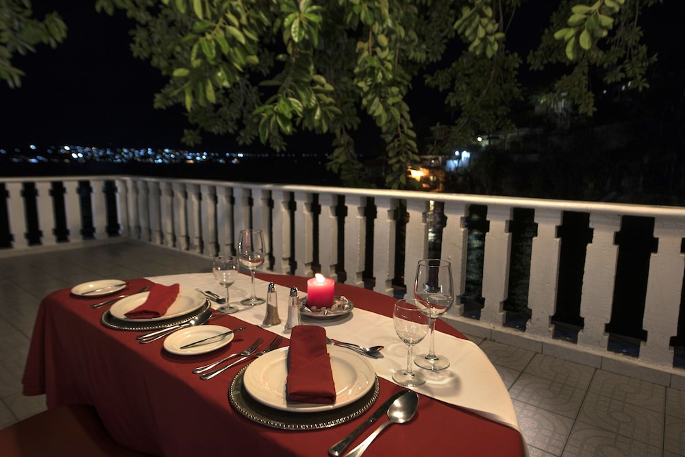 Hotel Villa Bejar Tequesquitengo 47/72